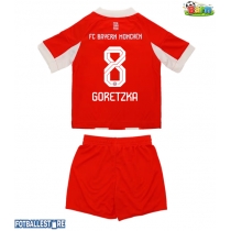 Bayern Munich Leon Goretzka #8 Hjemmedraktsett Barn 2025-26 Kortermet (+ Korte bukser)